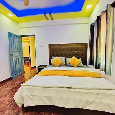 The Grey Pool Villa - 100 Mtr Beach Walking Calangute Exterior photo